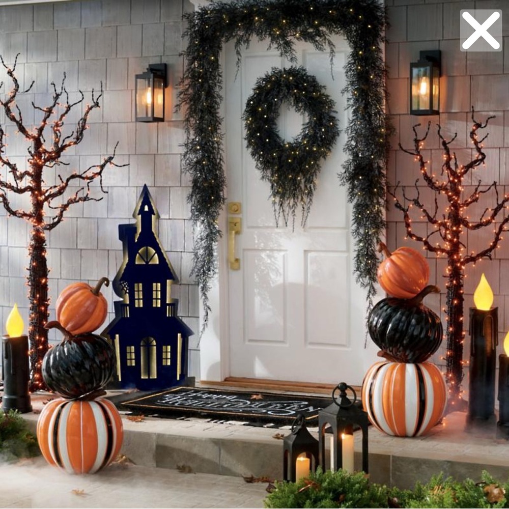 Frontgate Pre-lit Halloween Tree - 6 ft. - NWT